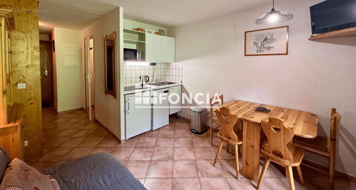 Appartement à LES ALLUES