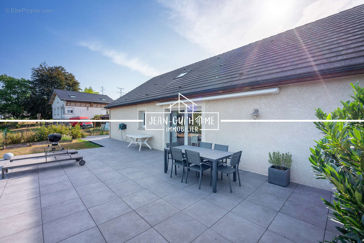 Maison avec piscine - 3 chambres - 127m2 habitables - 1506m2 de terrain - photo 5