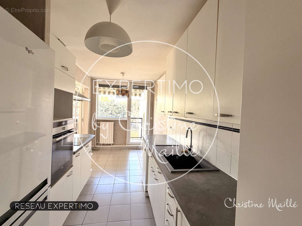 Appartement à VERSAILLES