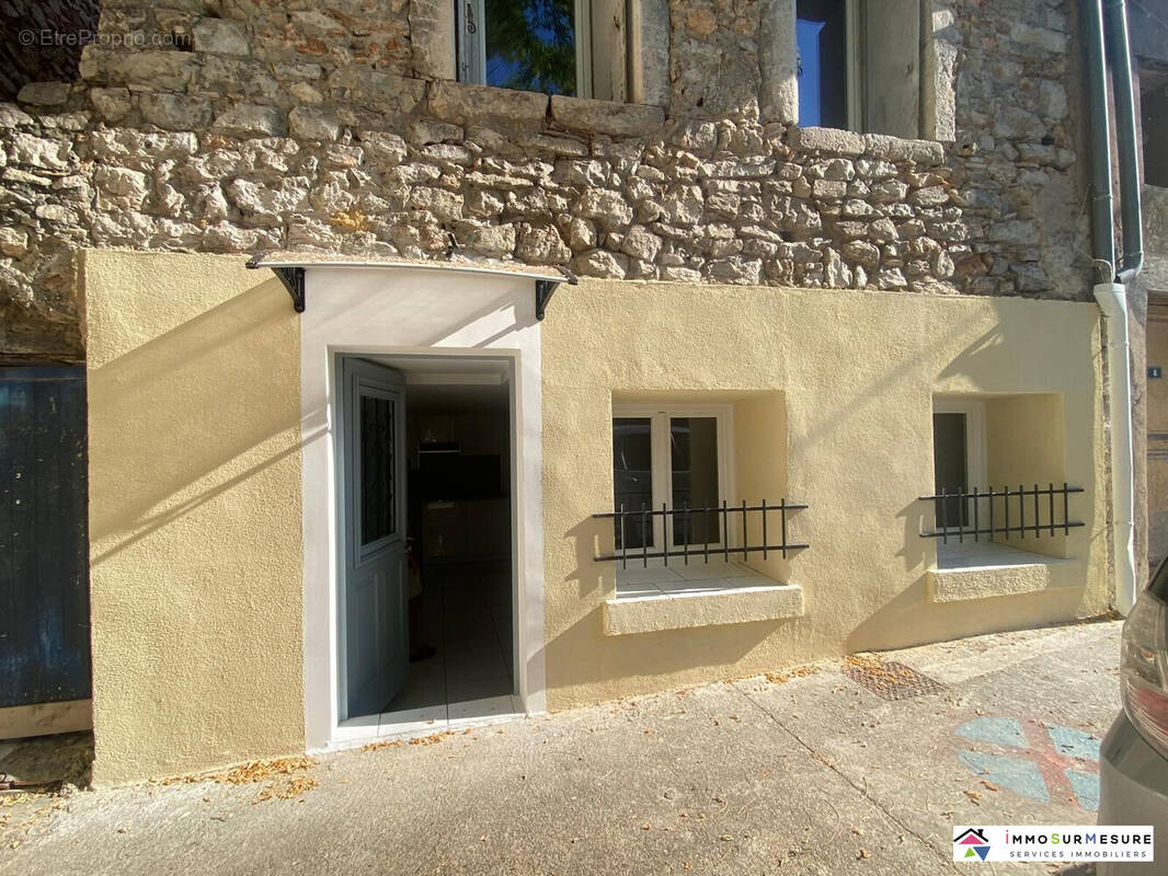 Appartement 26 m² à Sete  - photo 2