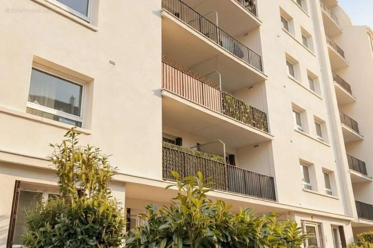 Appartement à SAINT-MAUR-DES-FOSSES