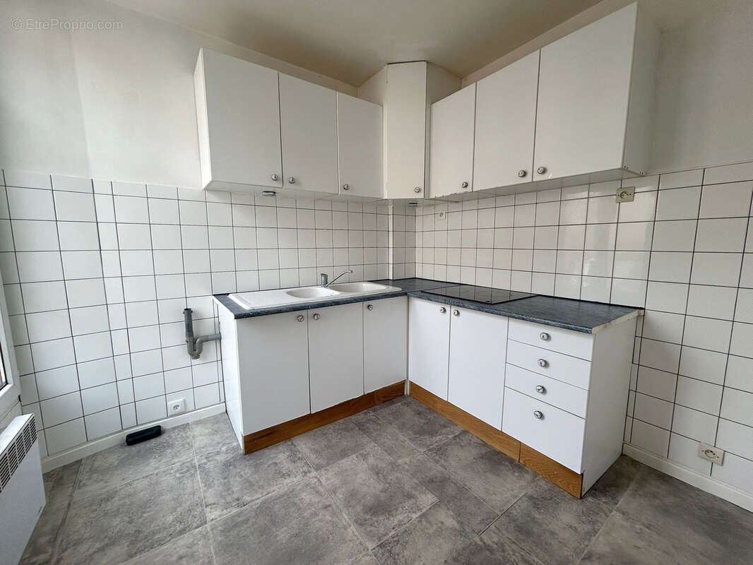 Appartement à SAINT-MAUR-DES-FOSSES