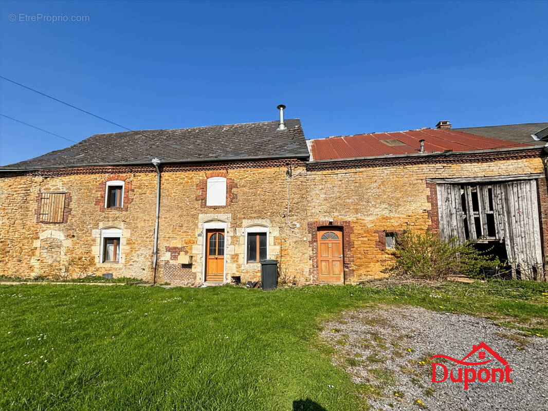 Maison à NEUVILLE-LEZ-BEAULIEU