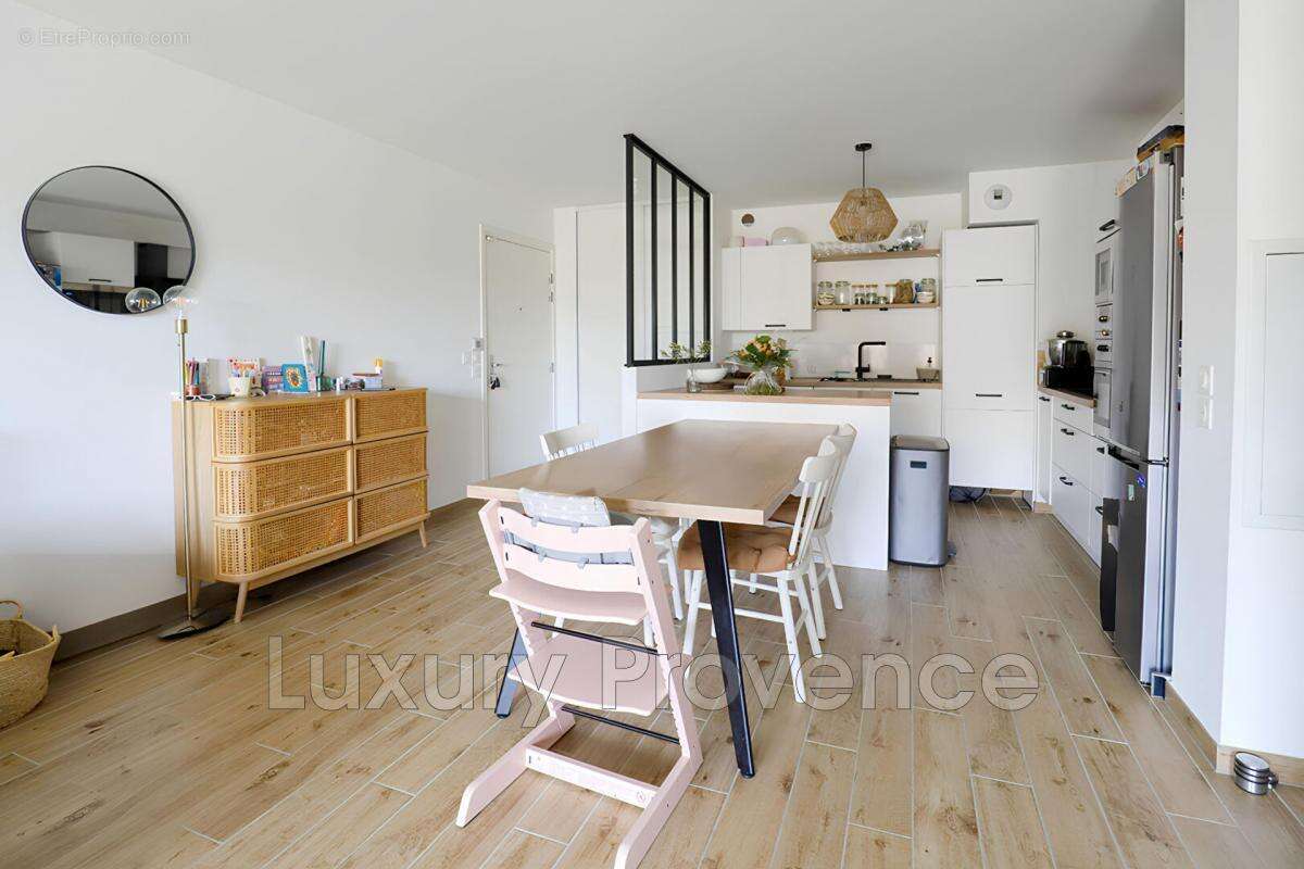 Appartement à AIX-EN-PROVENCE