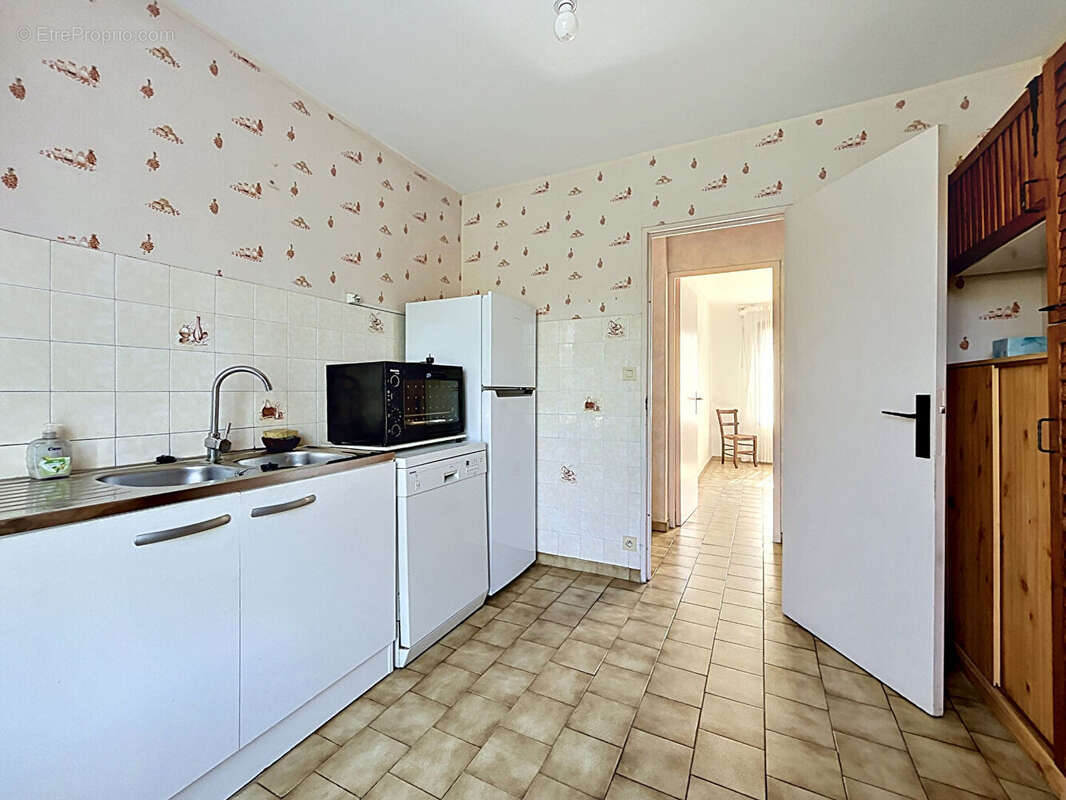 Auzielle jolie maison de plain pied  avec 2 garages - photo 5