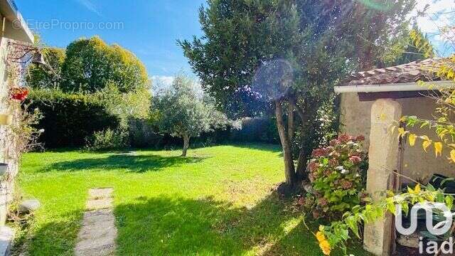 Photo 3 - Maison à MORTAGNE-SUR-GIRONDE