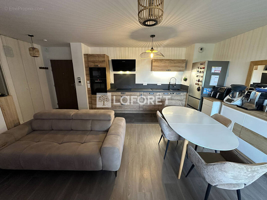 Appartement à BUSSY-SAINT-GEORGES