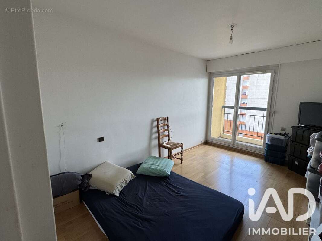 Photo 9 - Appartement à EPINAY-SOUS-SENART
