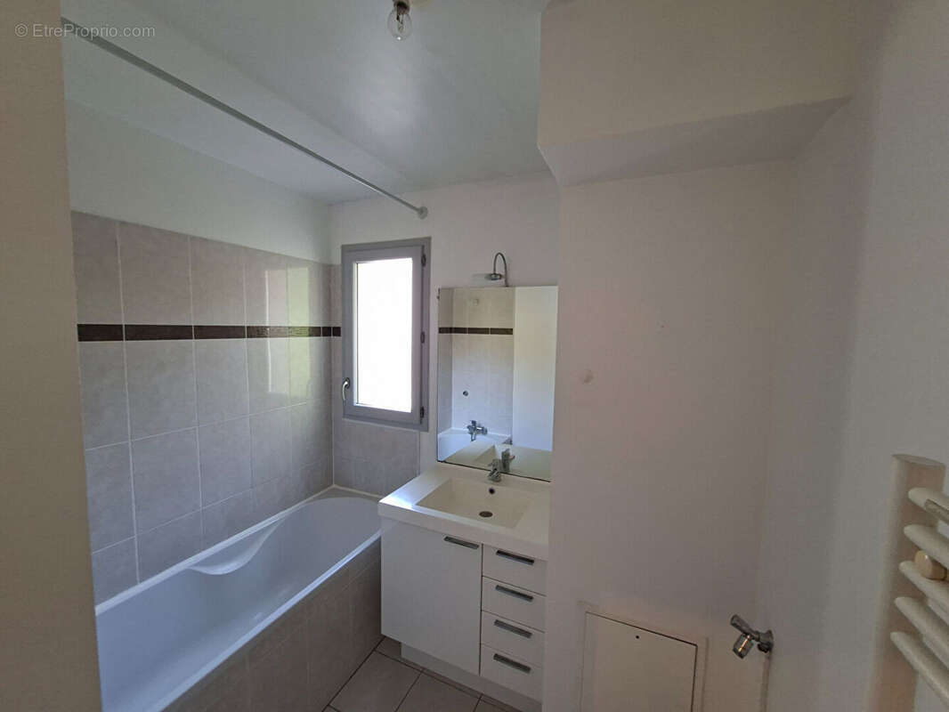 Appartement à BAGNEUX