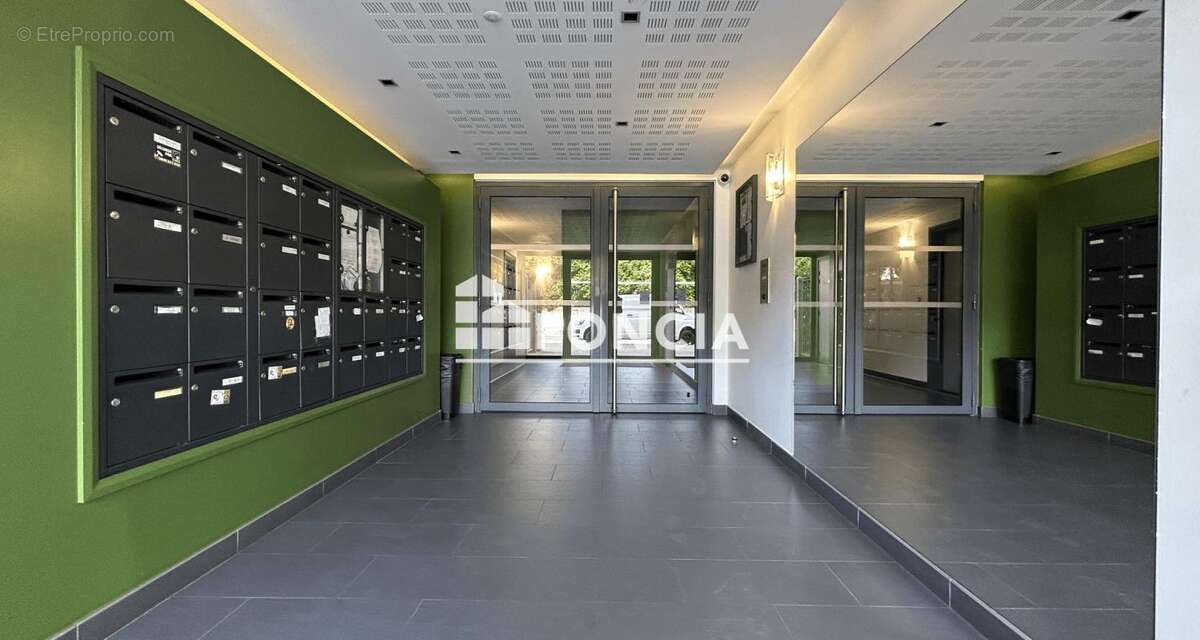 Appartement à CORBEIL-ESSONNES