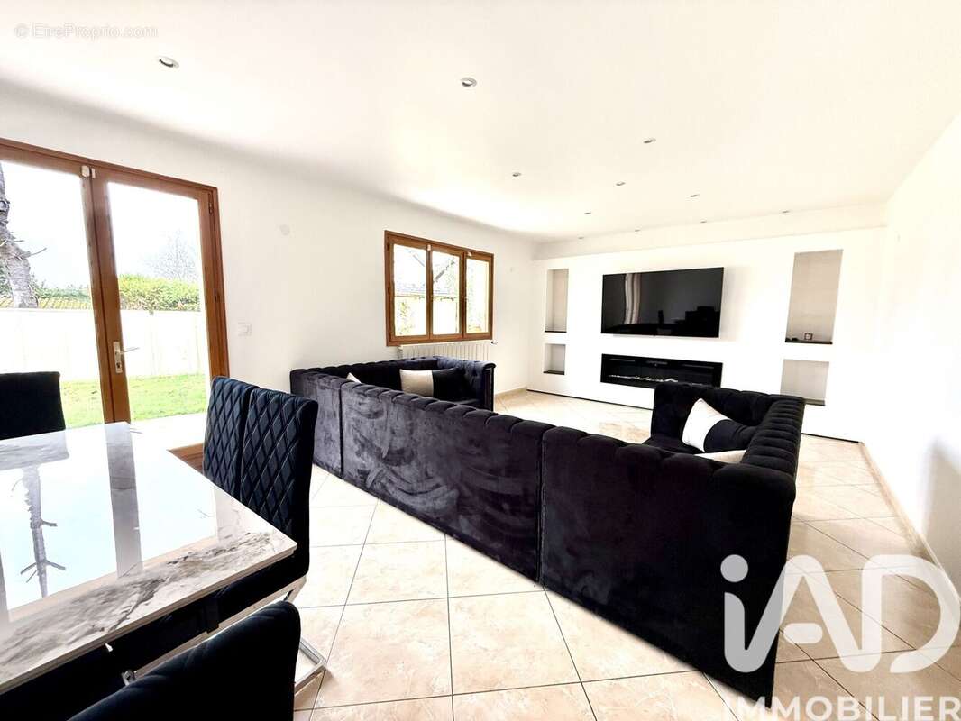 Photo 4 - Maison à TREMBLAY-EN-FRANCE