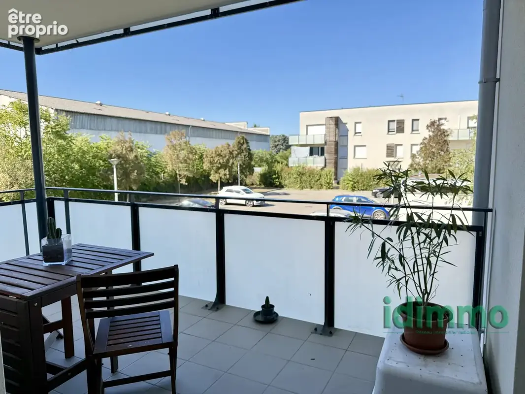 T4 de 74,92 avec Terrasse à MIONS Parking fermée - photo 2