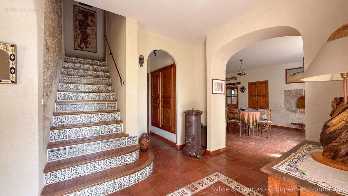 Maison à CADEROUSSE