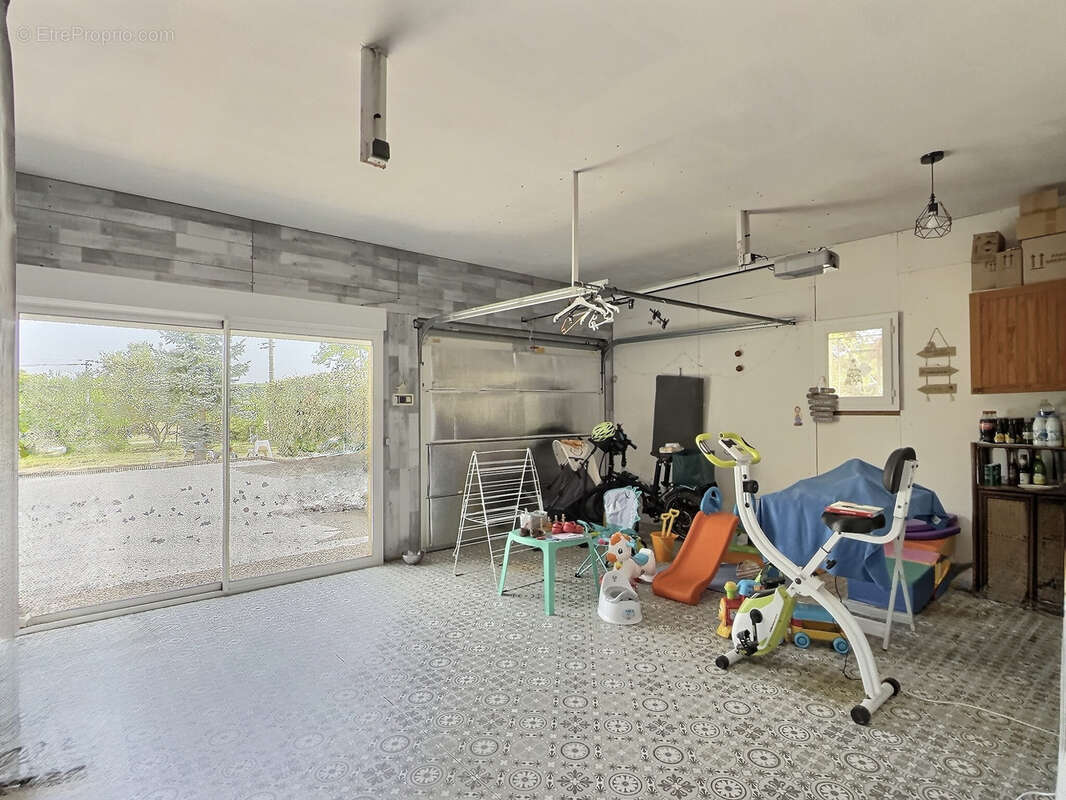 VERFEIL - Villa T5 avec piscine sur une magnifique parcelle de 1 826 m2 - photo 20