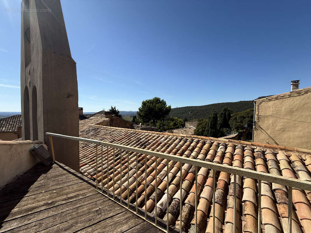 Maison à MONTPEYROUX