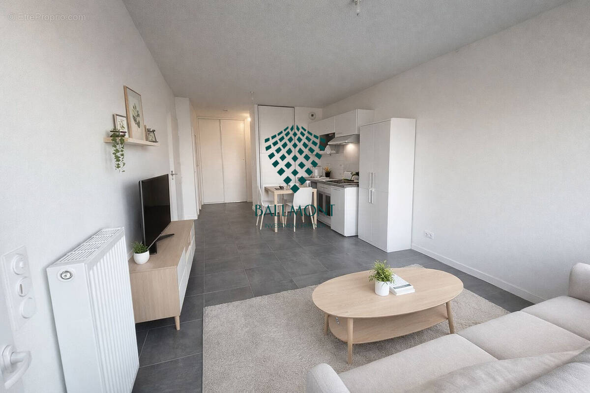 Pièce principale IA - Appartement à BAYONNE