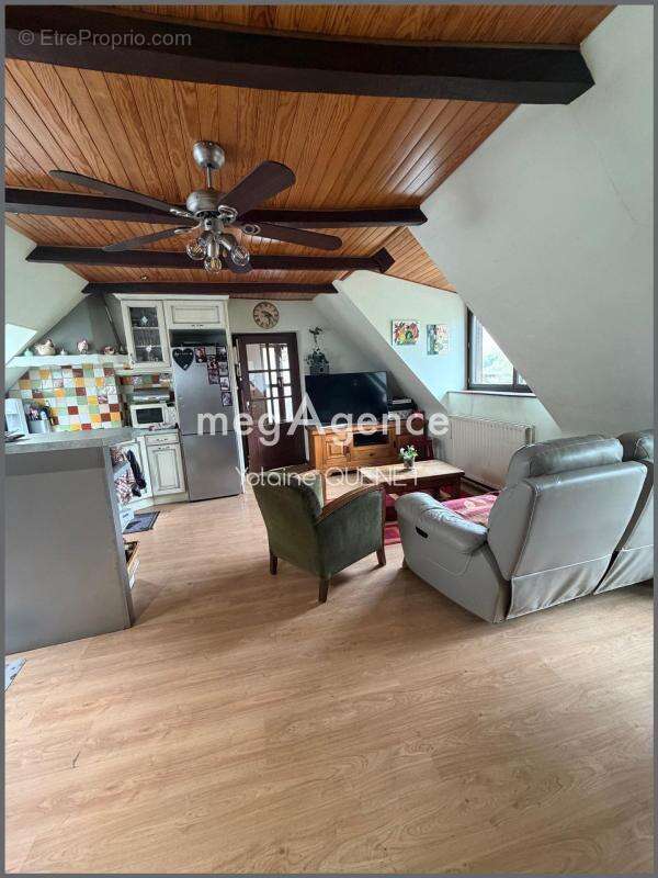 Maison à ENTRAYGUES-SUR-TRUYERE