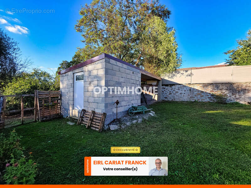 Maison à ARNAC-LA-POSTE