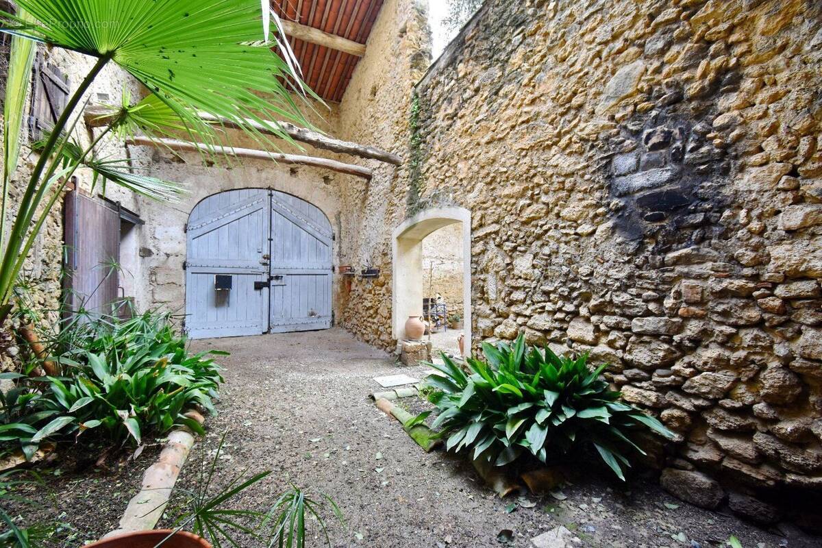 Photo 1 - Maison à BEZIERS