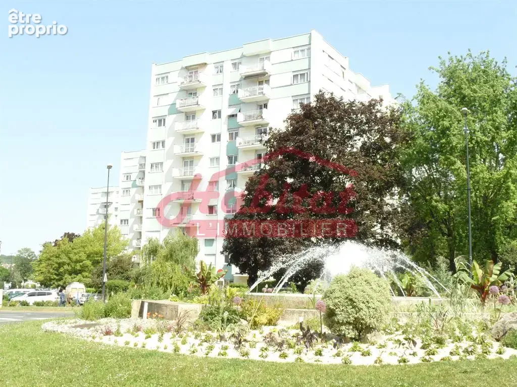 CHELLES CENTRE VILLE- Grand appartement de 4 Pièces + Cave - photo 1
