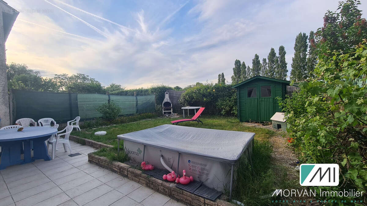 Maison à LES ESSARTS-LE-ROI