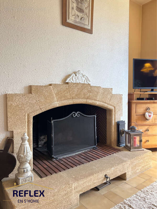 Maison à MARCELCAVE