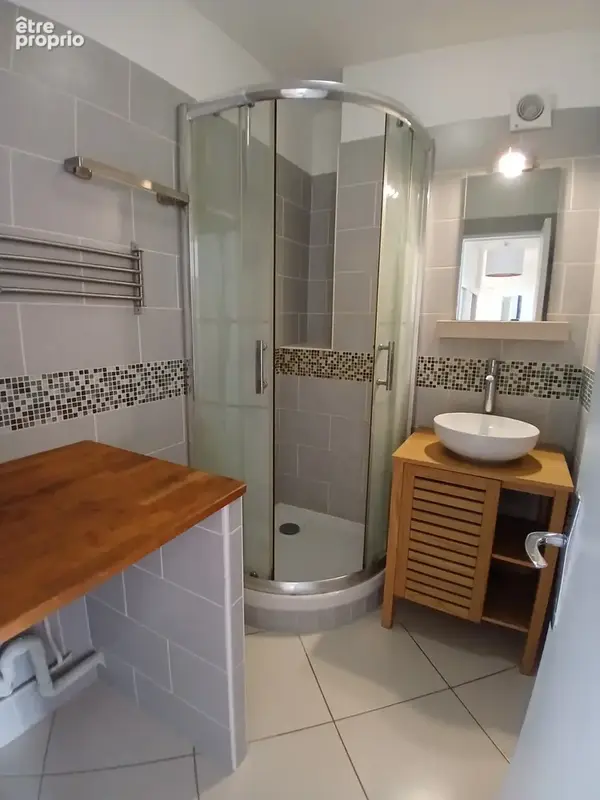 Proche r. du Rendez-vous: 2 Pièces + petit balcon, vue sur jardin - photo 5