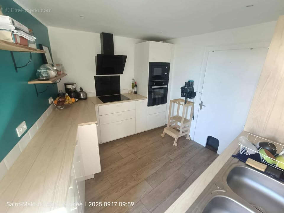 Maison à SAINT-MALO-DU-BOIS