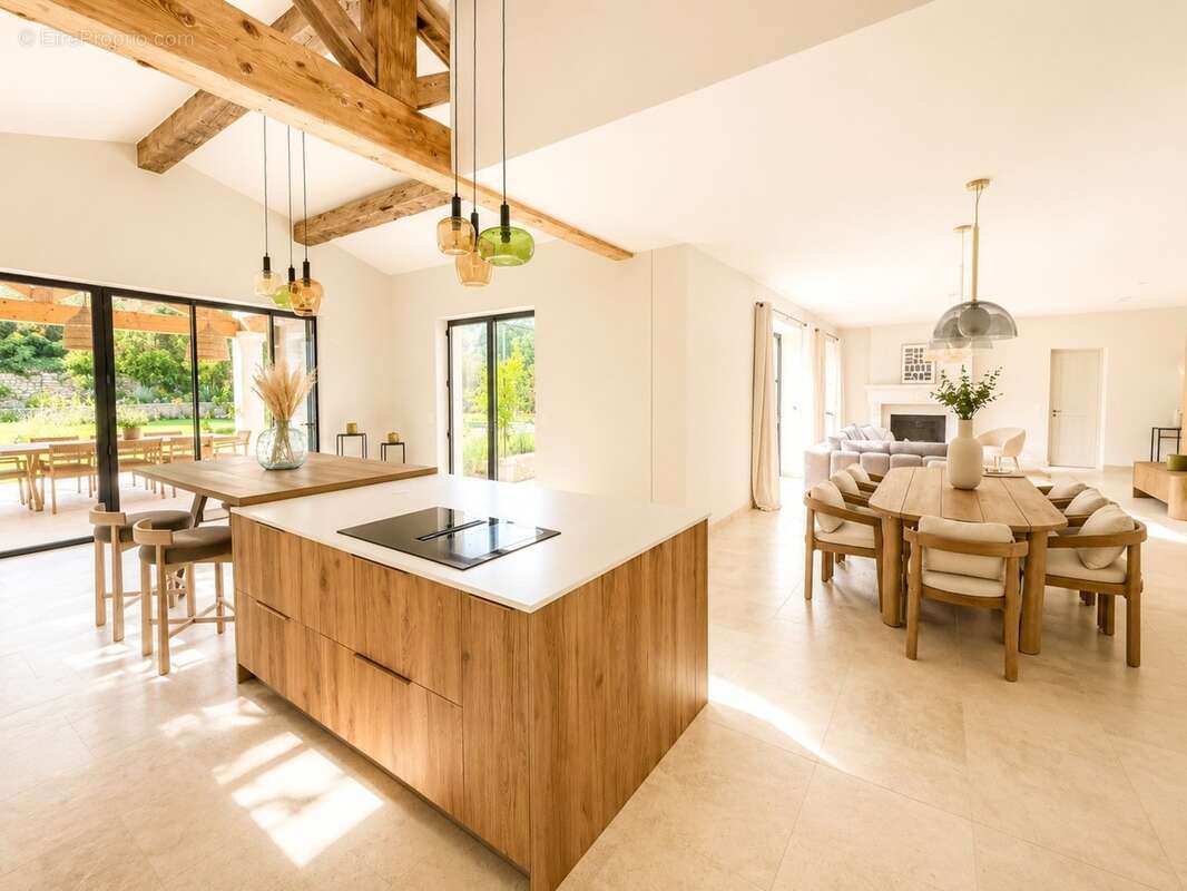 Maison à vendre 6 pièces BONNIEUX (84) - photo 4