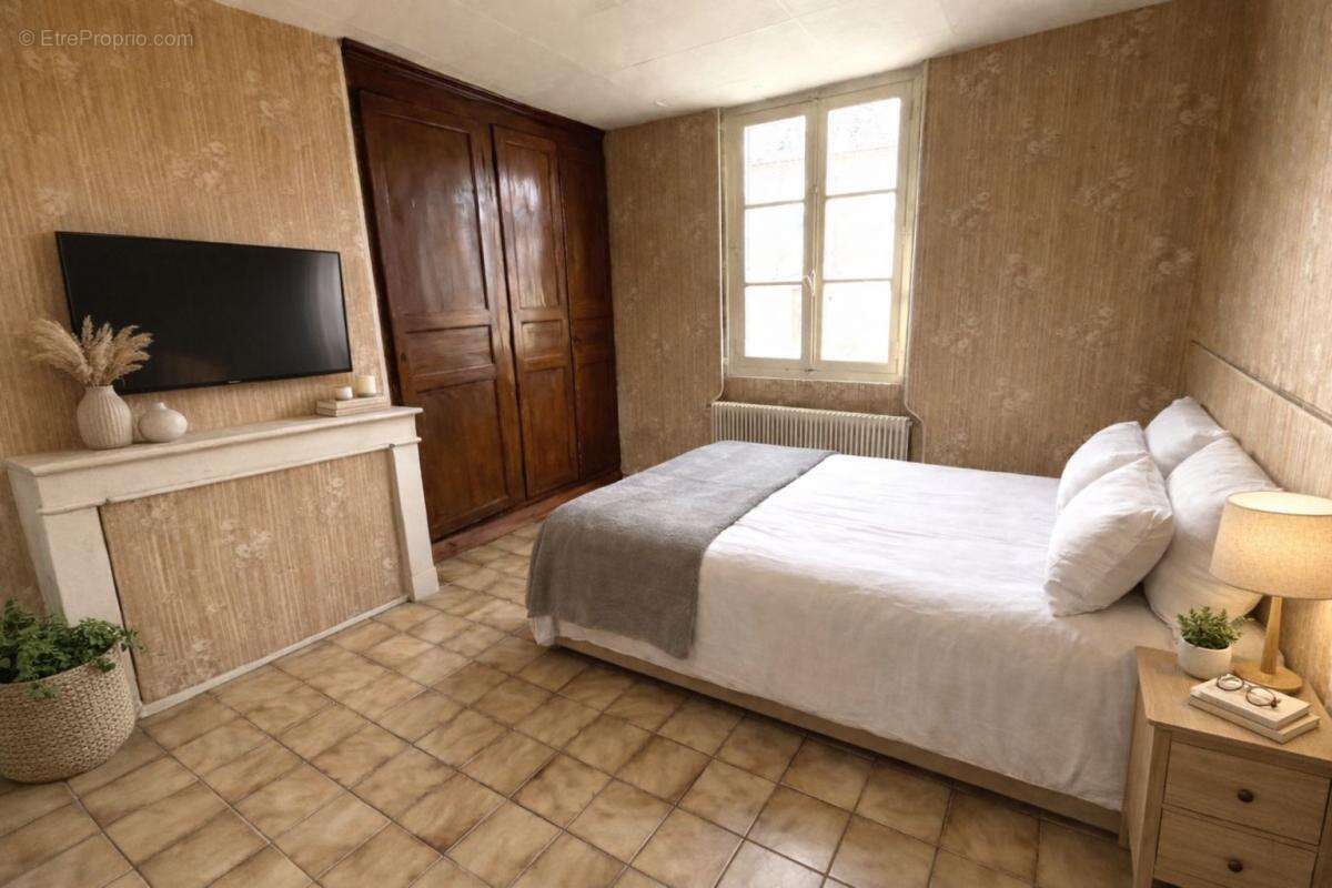 Maison à AUNEUIL