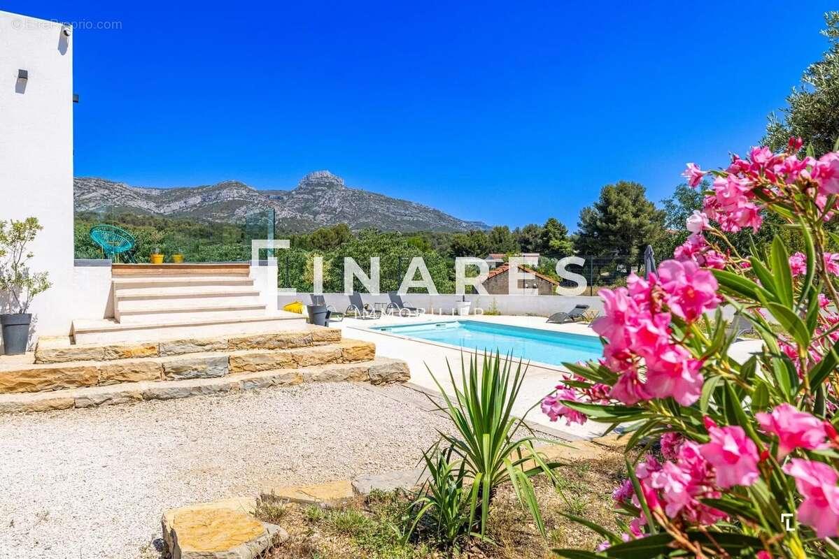 Maison à MARSEILLE-11E