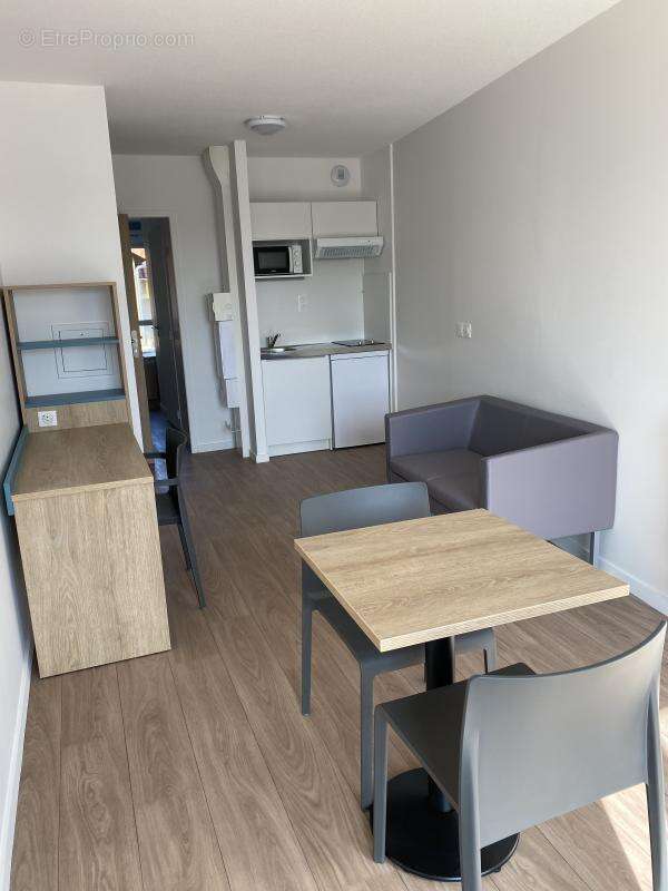 Spécial investisseur Deux pièces 32,23m² Campus des Cezaux - photo 2