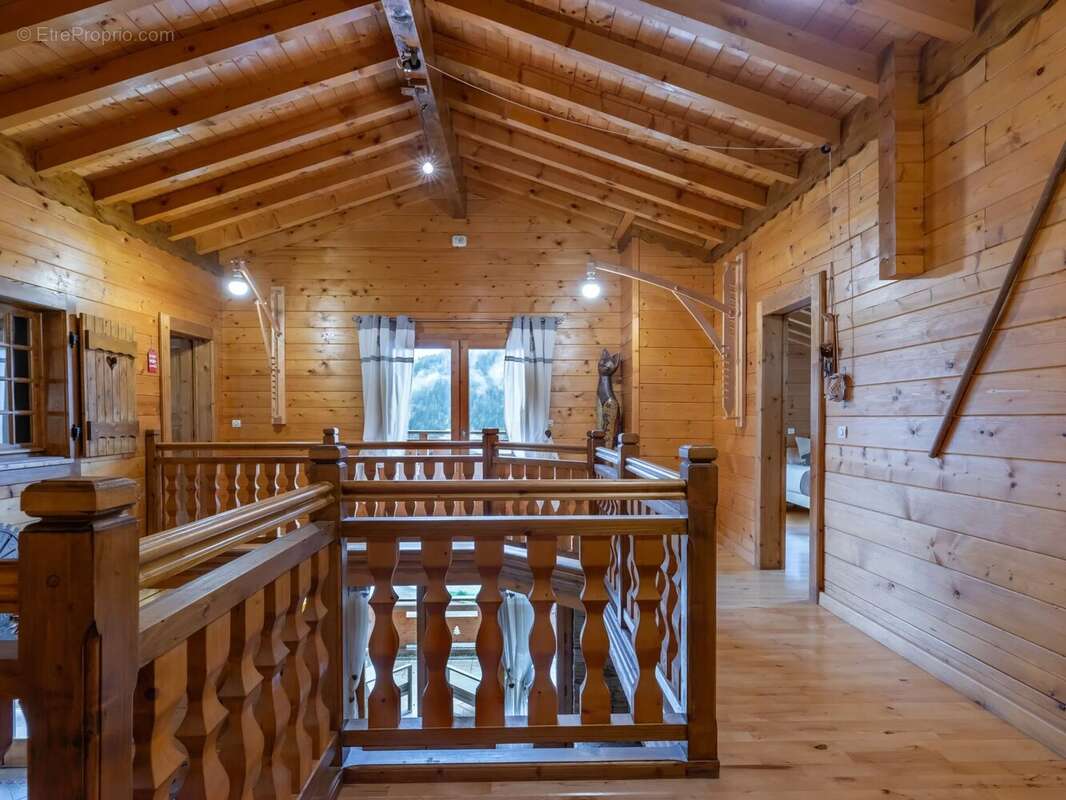 Maison à CHATEL