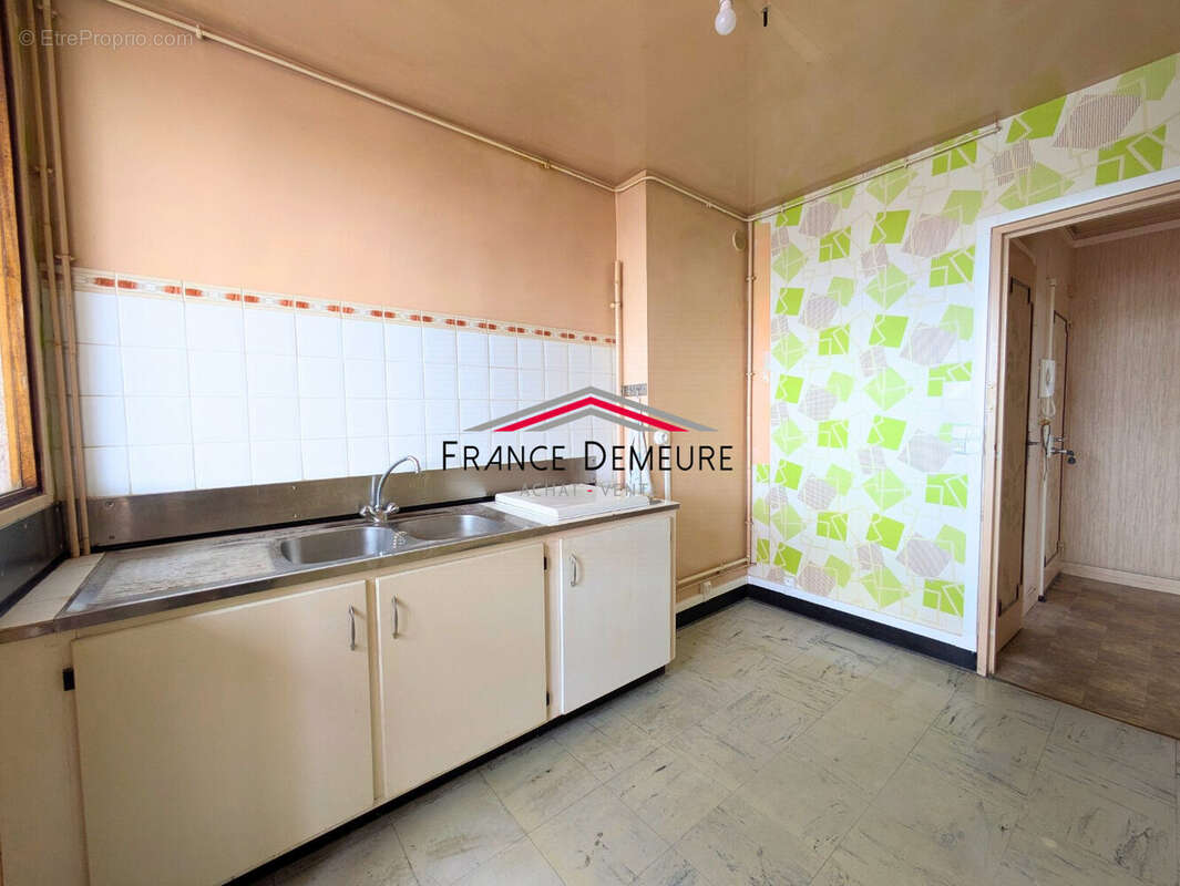 Appartement 57 m² à Franconville  - photo 9
