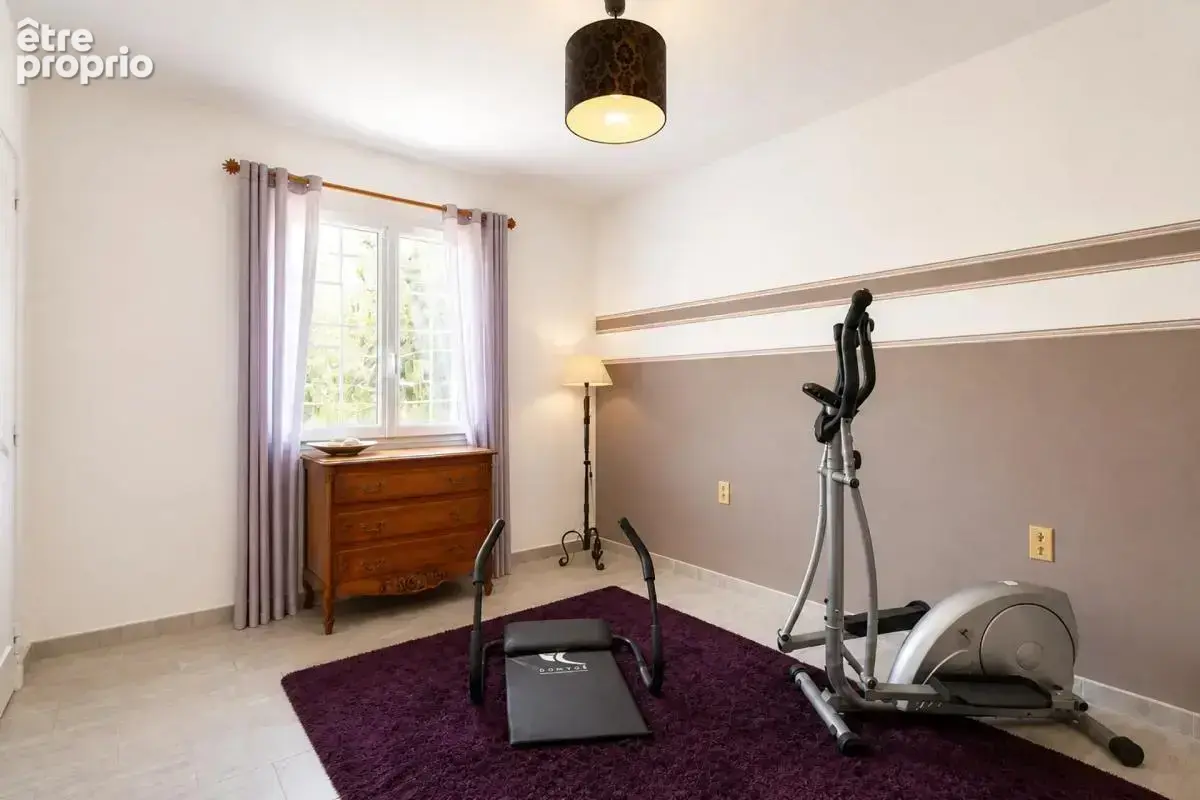 Maison de 6 pièces de 179 m² à Gabian - photo 12