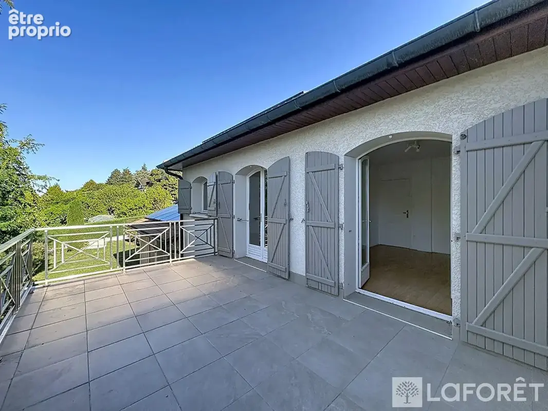 Maison familiale  253 m²  12 pièces ? Montbernier, Bourgoin-Jallieu - photo 13