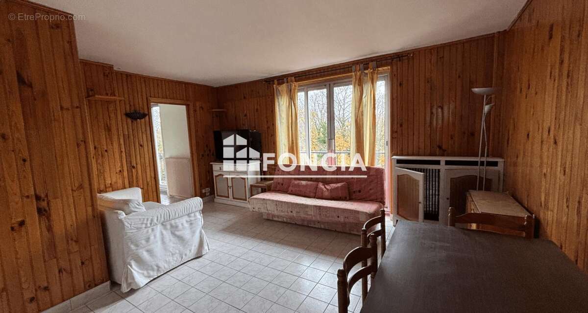 Appartement à EPINAY-SUR-SEINE