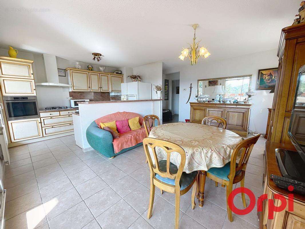 Appartement à MARSEILLE-13E