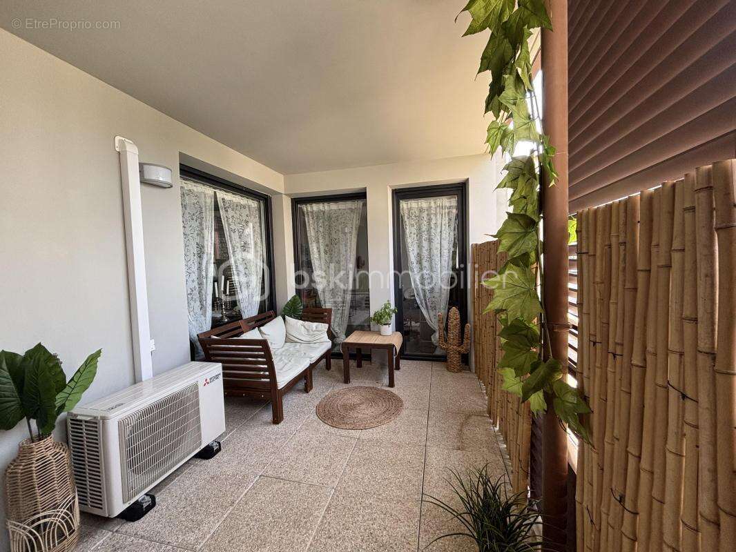 Appartement à SAINT-JEAN-DE-VEDAS