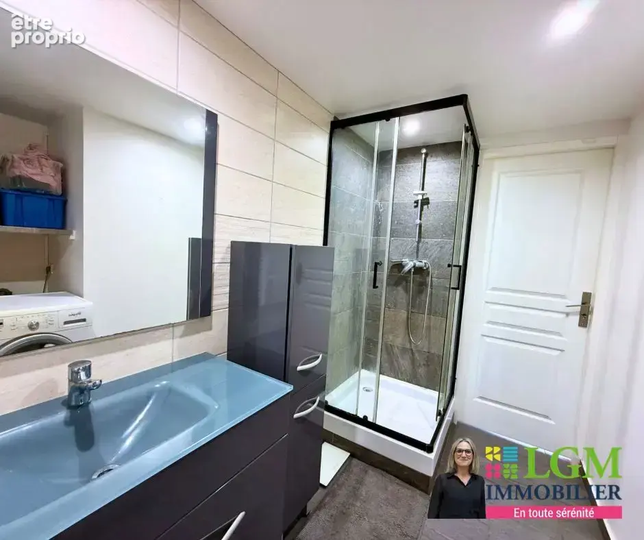 MEYRANNES - Villa 4 pièces avec studio indépendant loué - photo 19