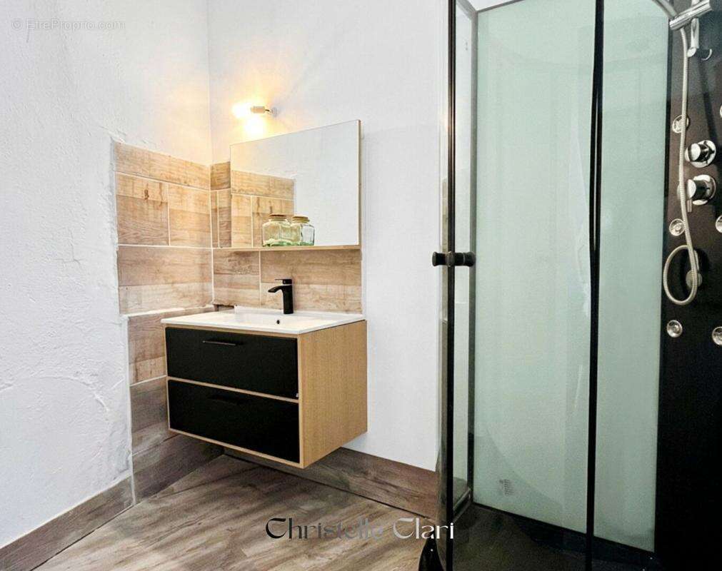 Maison de village 6 pièces 138 m2, située à  Villepinte - photo 4