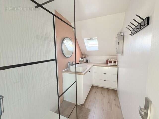 Maison 86 m² à Dreuil-Les-Amiens  - photo 7