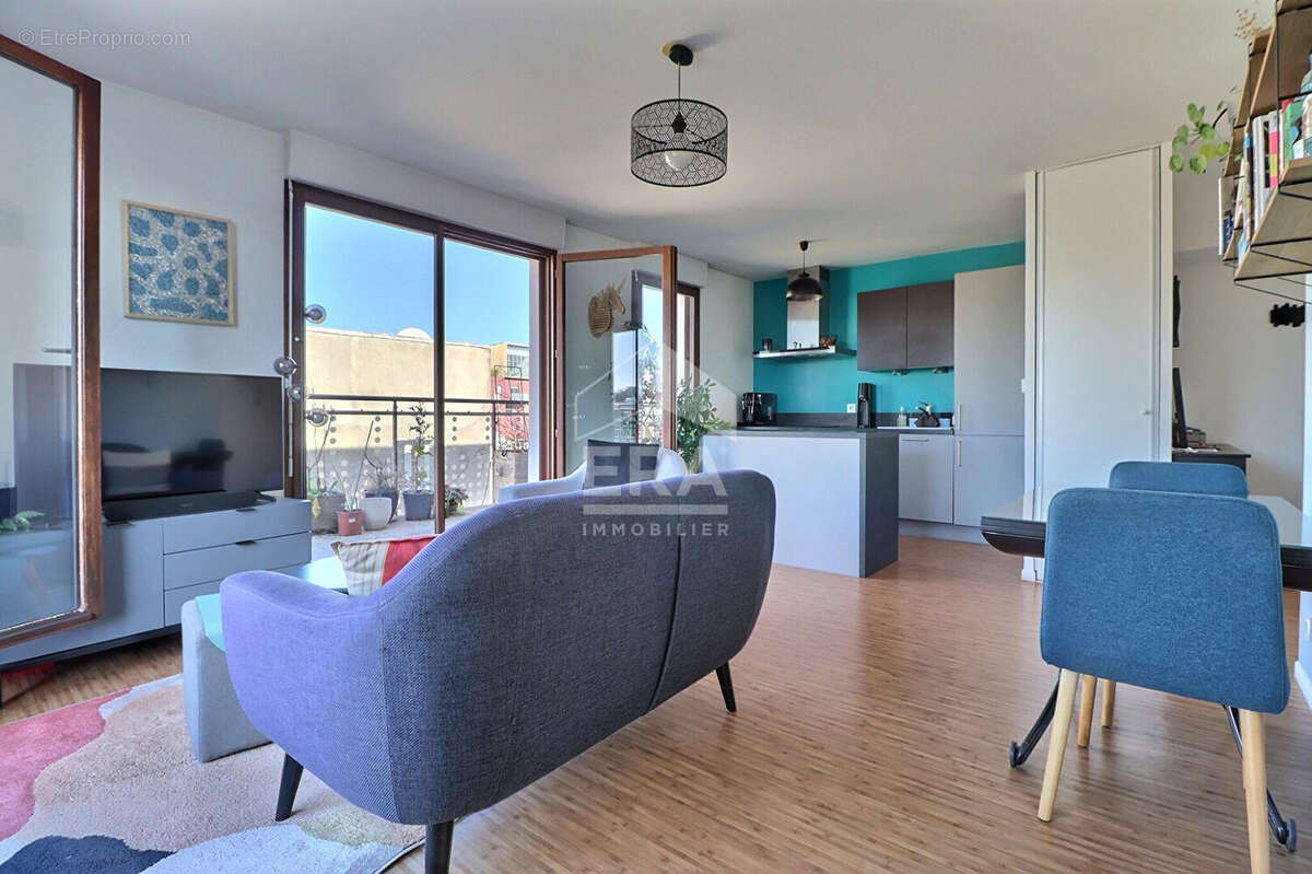 Appartement à AUBERVILLIERS