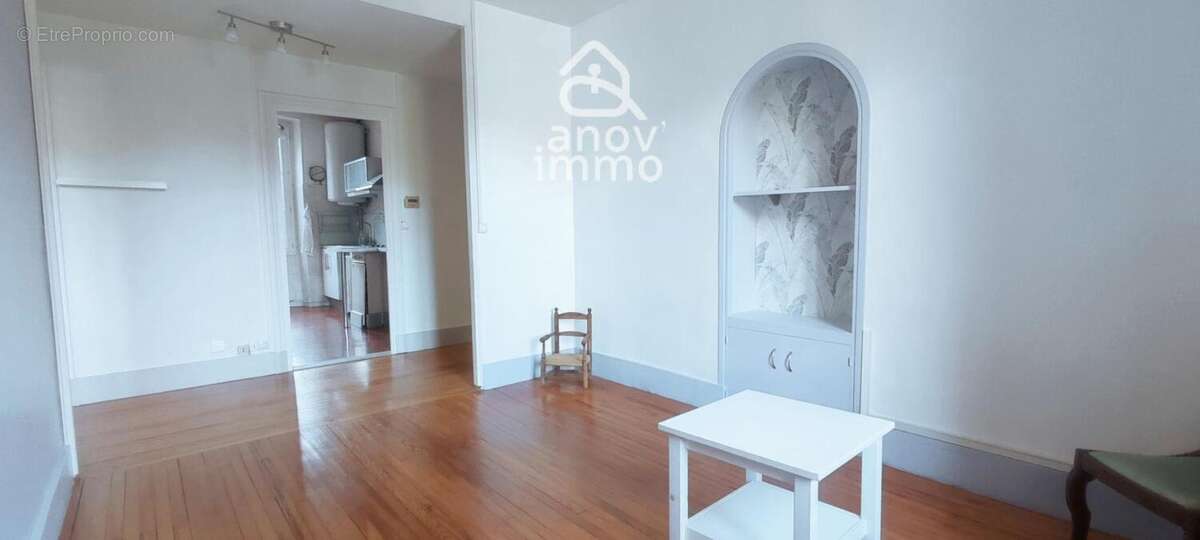 Appartement à SAINT-MARTIN-D'URIAGE