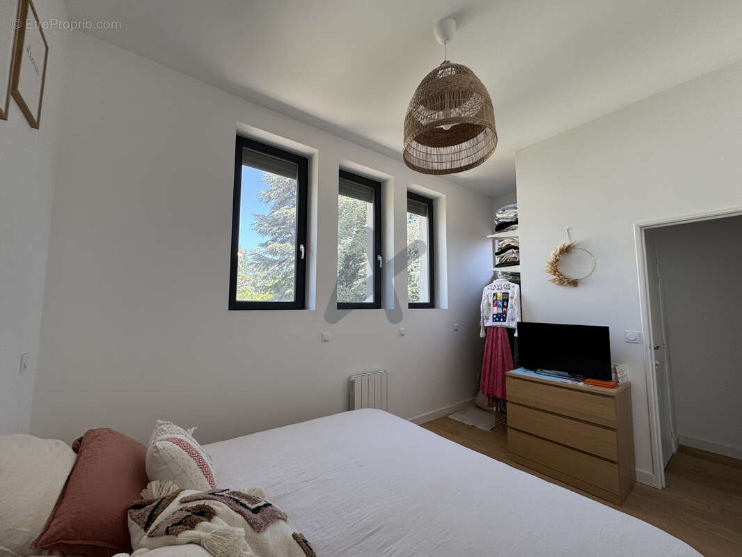 Appartement à CHAMPAGNE-AU-MONT-D'OR
