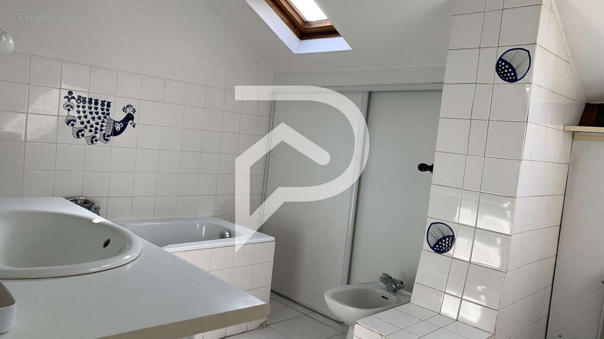 Appartement à COLOMBES