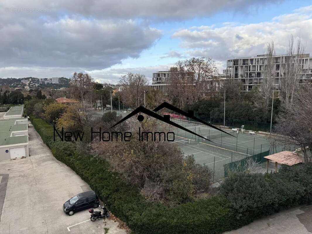 Appartement à MARSEILLE-8E