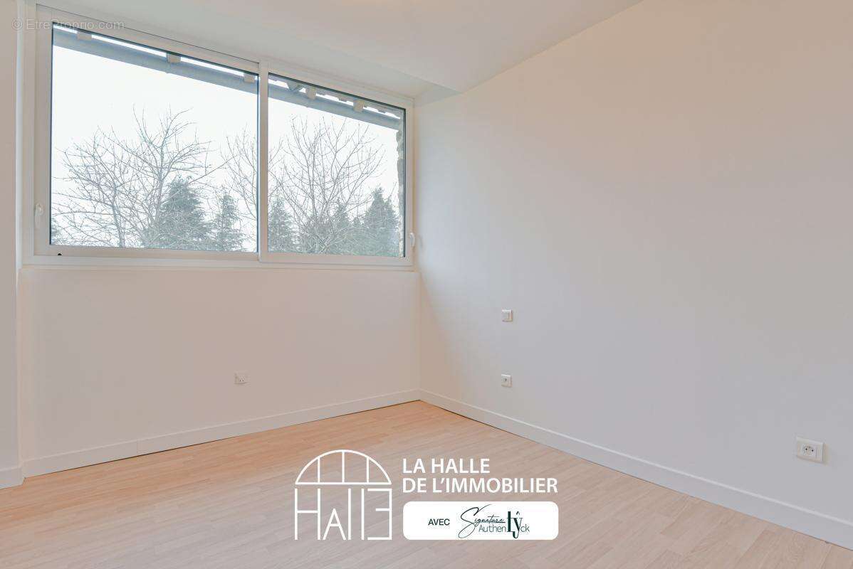 Maison à MAGNAC-BOURG