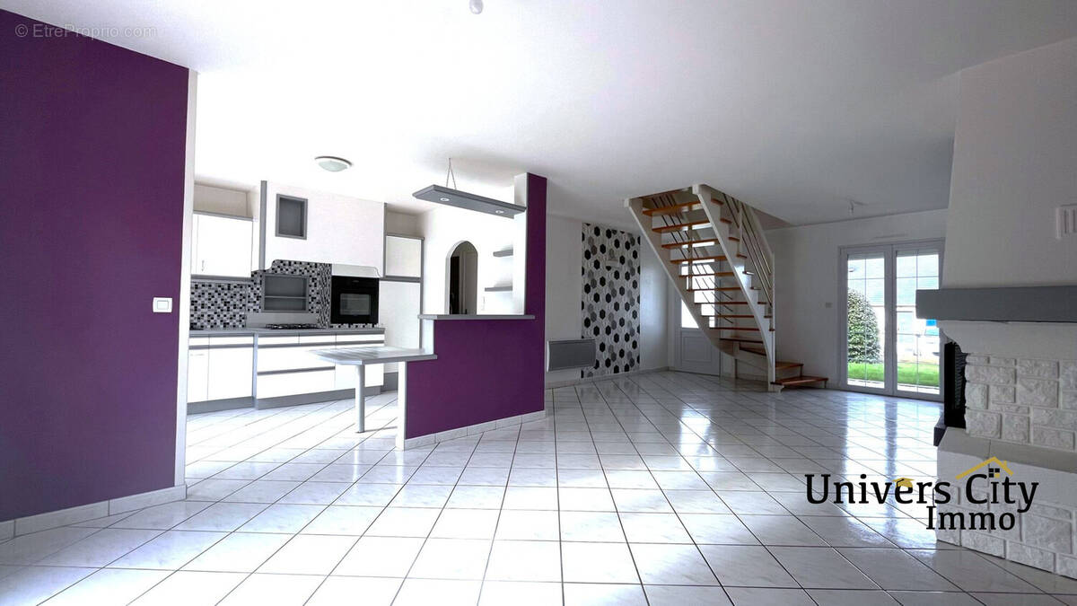 Maison à SAINT-LAMBERT-LA-POTHERIE