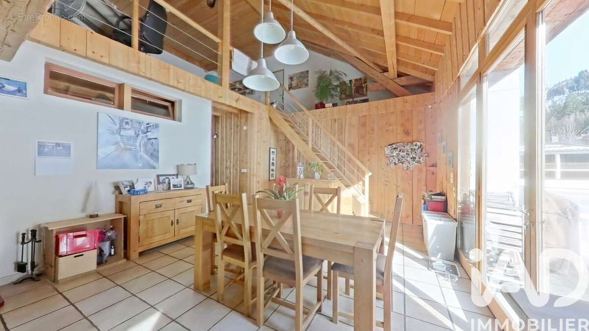 Photo 2 - Maison à MIJOUX